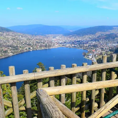 Apartament Spacious Cocoon Facing Lake Gérardmer